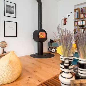 Maison Triton Et Porcelaine Bed & Breakfast