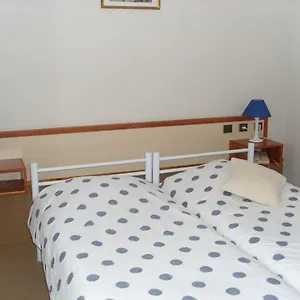 Cartusia 3* Sarcenas